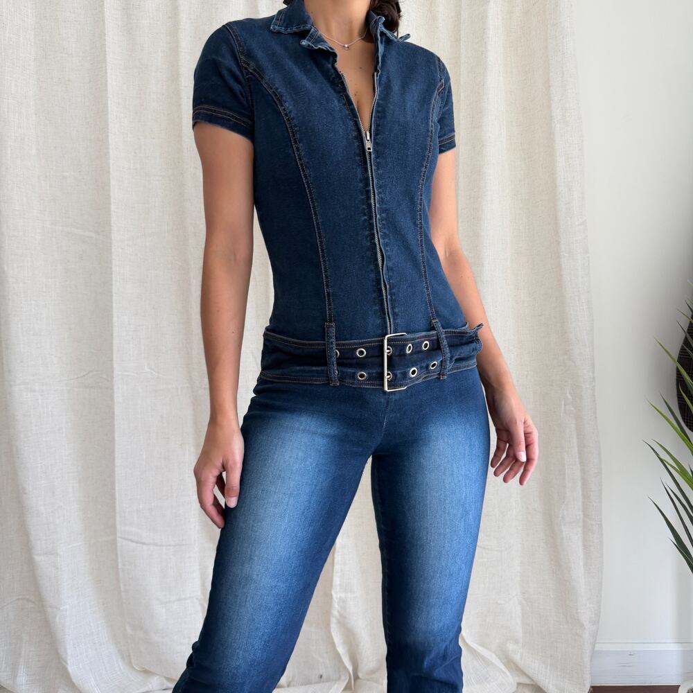 Vintage Y2K Denim Jumpsuit Medium Flare Low Rise Belted Zip Front Britney JLo - Picture 1 of 12